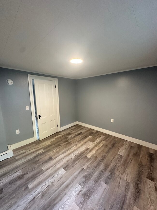 Bedroom 2 - 23 Tibbetts St