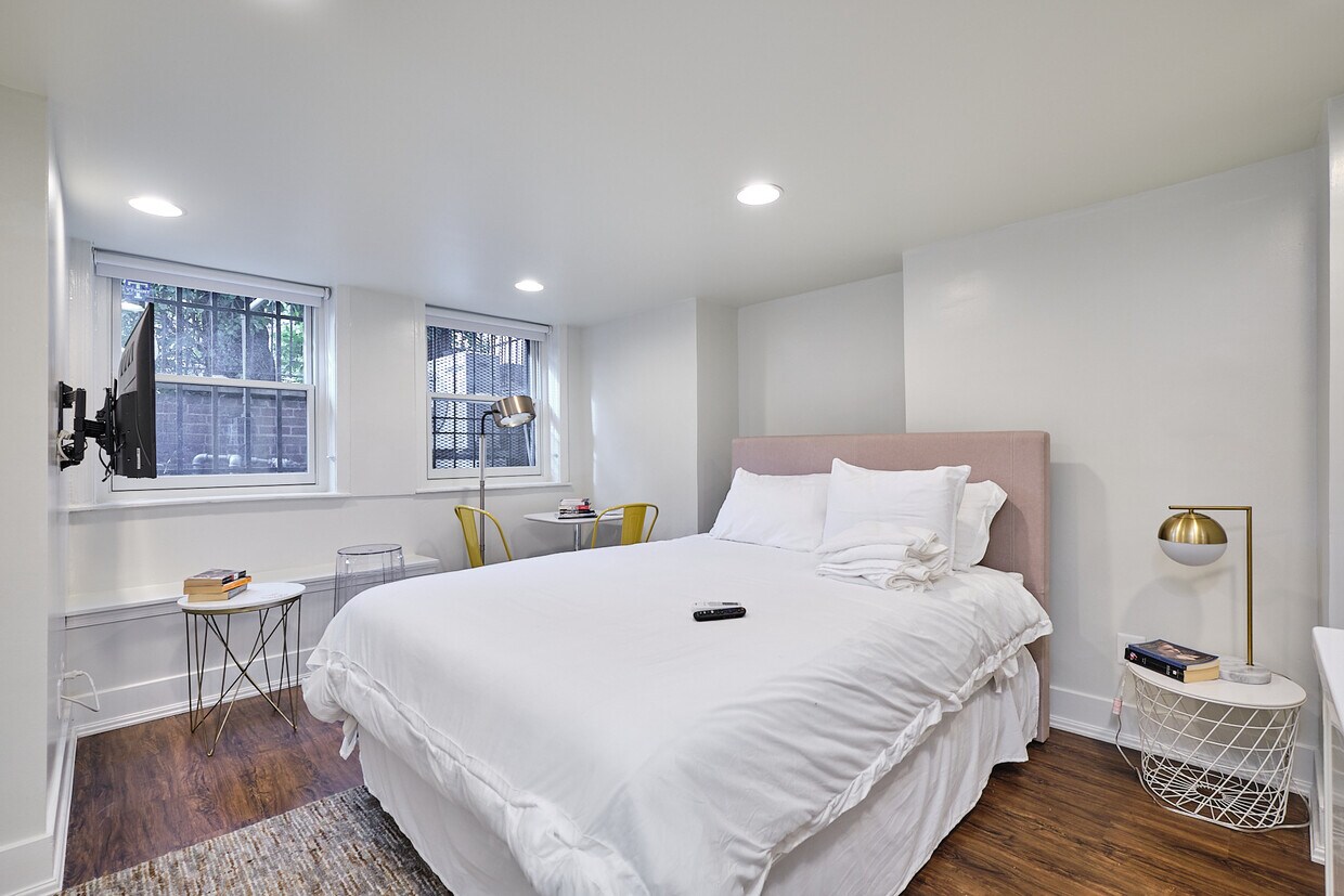 Foto principal - 1803 19th St NW