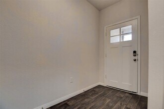 Building Photo - 228 Sunniberg Lp