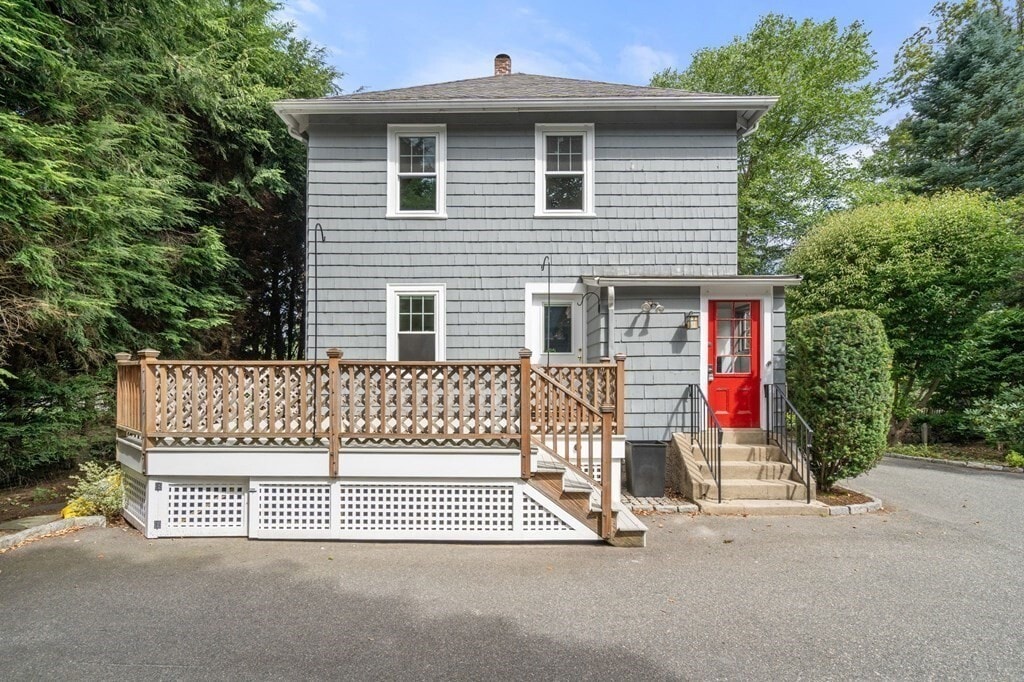 59 Smith St, Wellesley, MA 02482 House Rental in Wellesley, MA