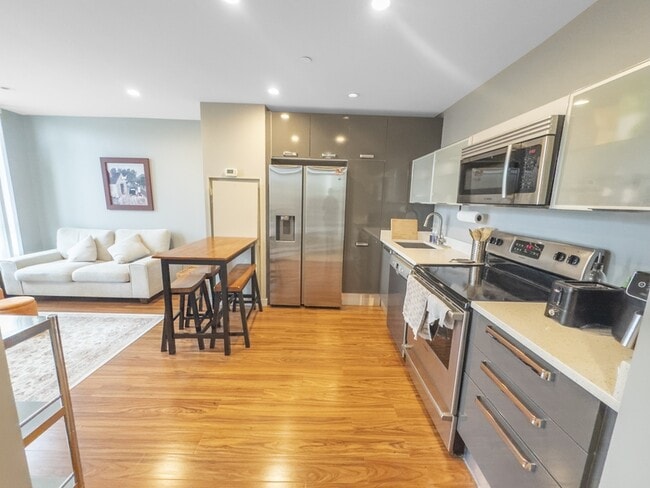 Photo - 691 Massachusetts Ave Apartment