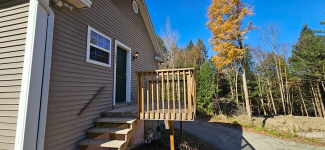 Private Deck - 192 Greystone Dr