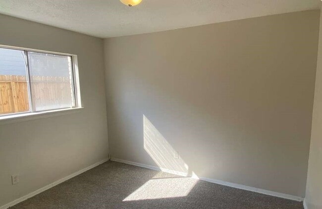 Building Photo - 11503 Bay Cedar Dr