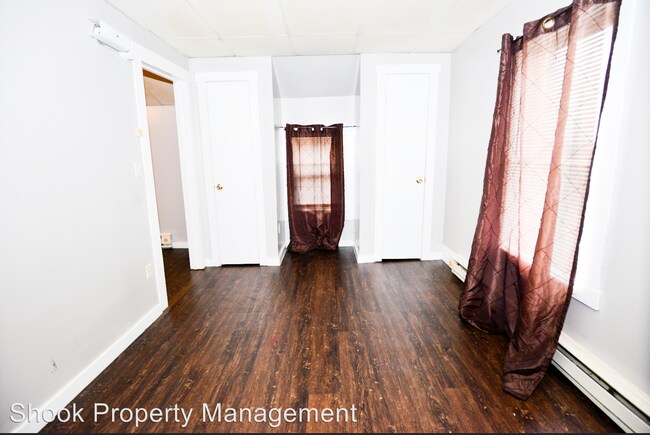 Foto del edificio - 912 Roberts St