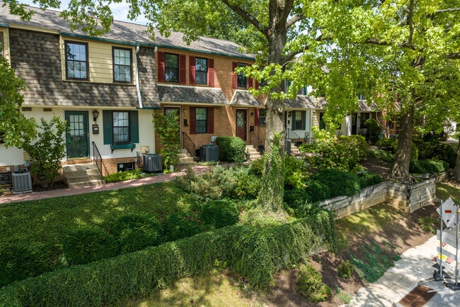 These rowhomes represent just one of several architectural styles in Newtown Square.