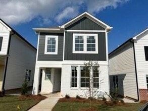 Building Photo - 305 Peony Pl