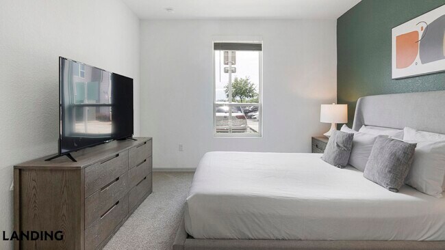 Foto del edificio - 9301 Summit Centre Way