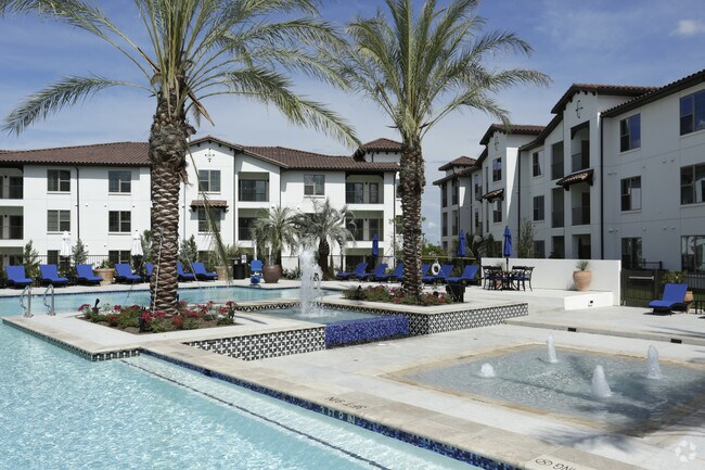 Foto del edificio - Ambrosio Apartments