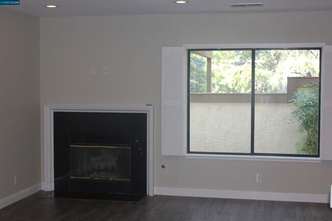 Building Photo - 506 Churchill Downs Ct