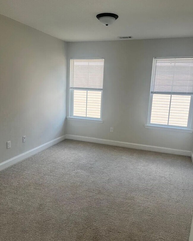 Foto del edificio - Charming home located in Hinesville