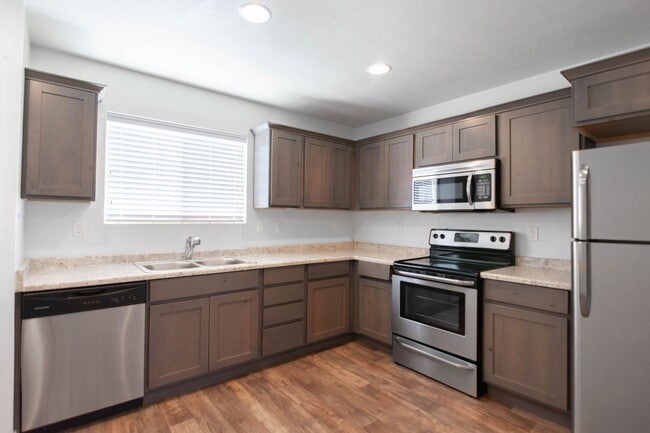 Building Photo - Gorgeous 3-Story Townhomes in The Lochs To...