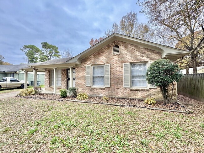 Foto del edificio - 5129 Kittie Lee Ln