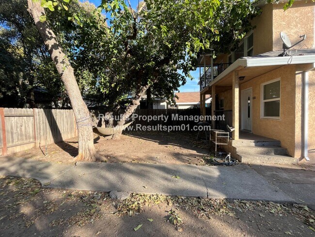 Building Photo - 2 br, 1 bath House - 209 C Street unit A