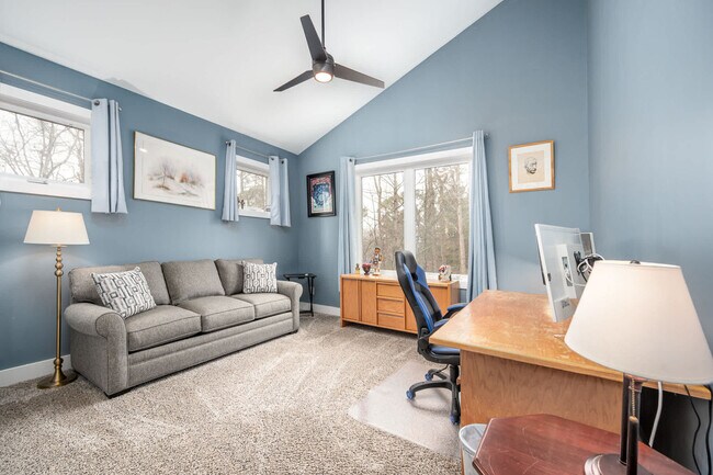 Foto del edificio - 1895 Wheeler Bridge Rd