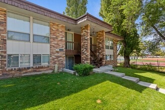 Building Photo - 350 E 4850 S