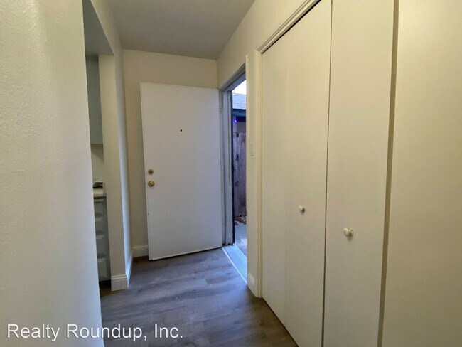 Foto del edificio - 2 br, 1 bath House - 6849 Gordon Ct