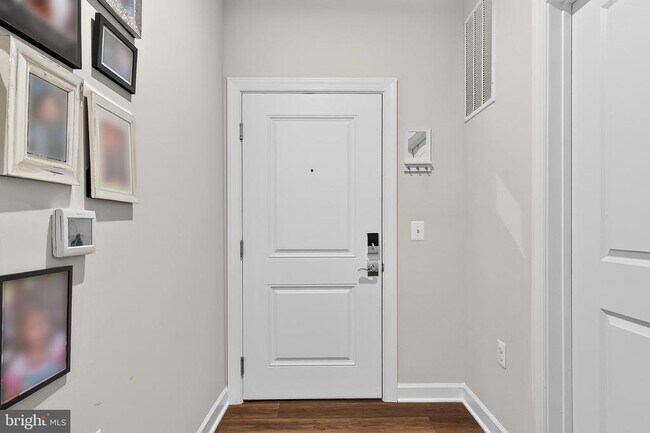 Building Photo - 21630 Hawksbill High Cir