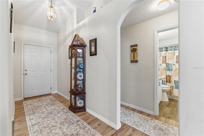 Building Photo - 14 Frenora Ln