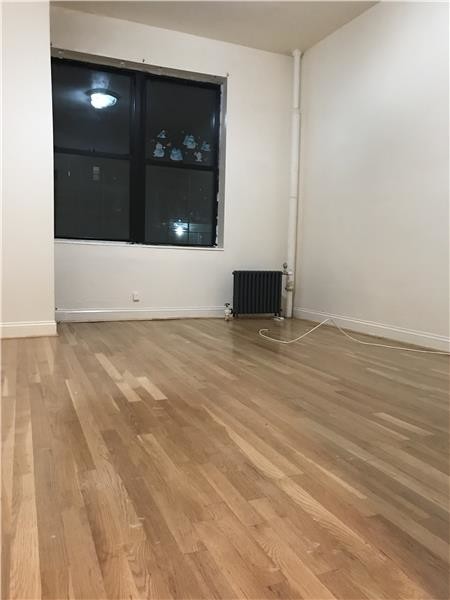 Primary Photo - 1039 Beach 9Th St
