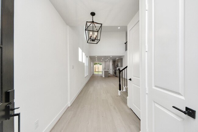 Foto del edificio - 4324 Avron Dr