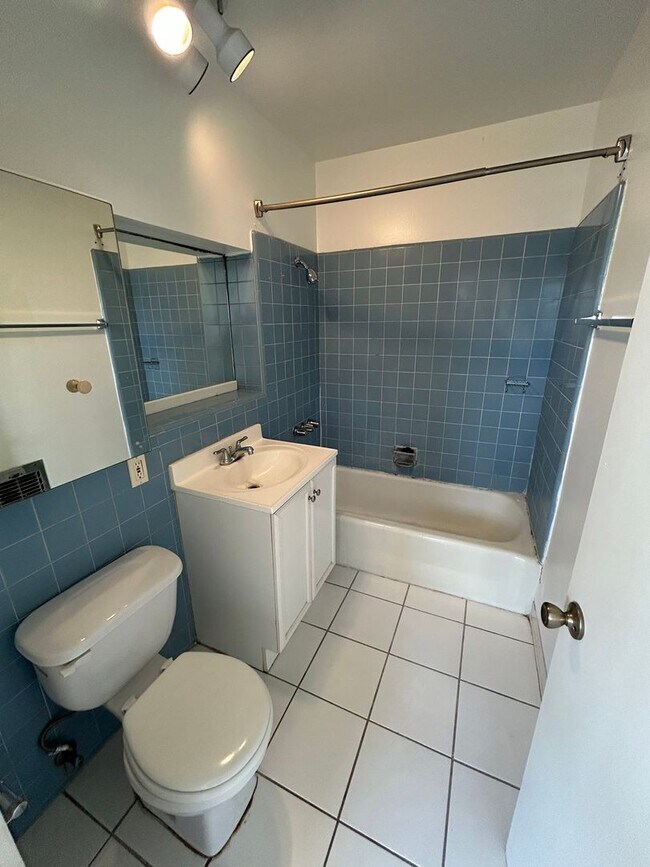Foto del interior - 10567 National Blvd. Apts.