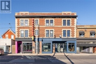 Building Photo - 657 Barton St E