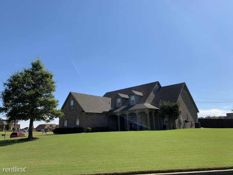 Primary Photo - 3 br, 2 bath House - 127 Julia Ann Drive