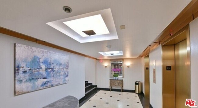 Foto del edificio - 10535 Wilshire Blvd