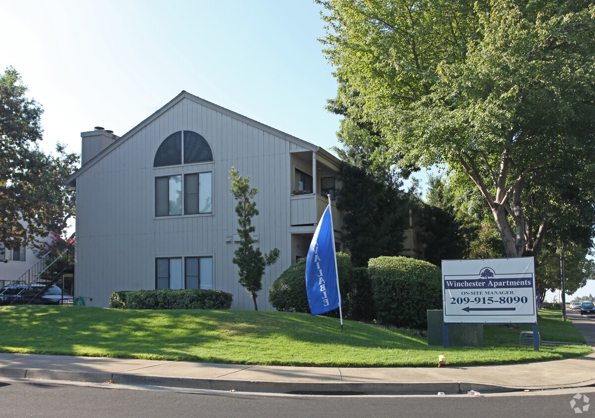 Building Photo - Winchester Acres