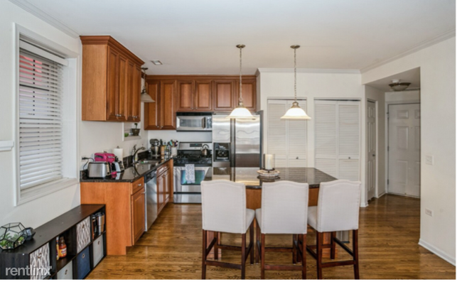 Building Photo - 1 br, 1 bath Condo - 1446 N. North Park 2F...
