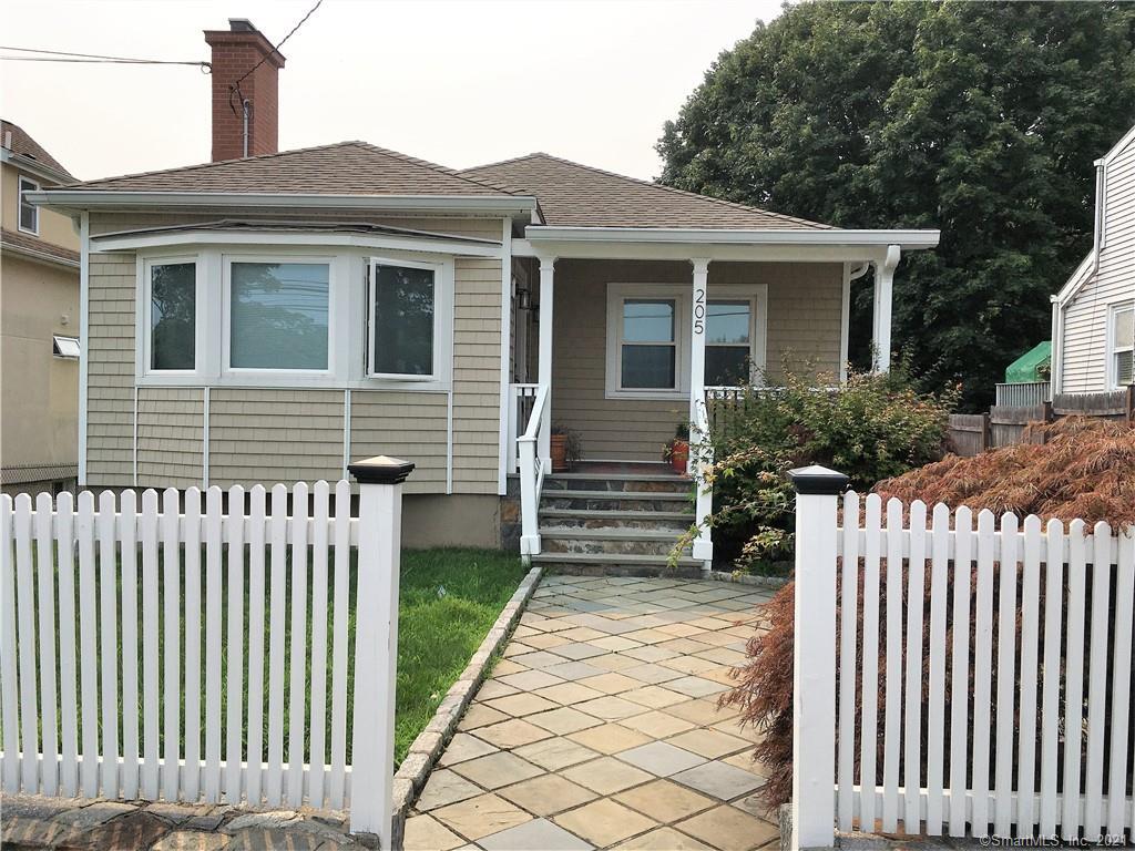 Foto principal - 205 Southfield Ave