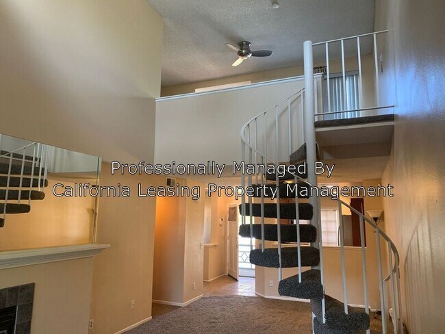 Building Photo - 23951 Arroyo Park Dr
