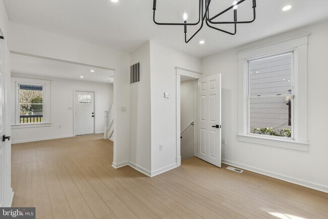 Foto del edificio - 507 Washburn Ave