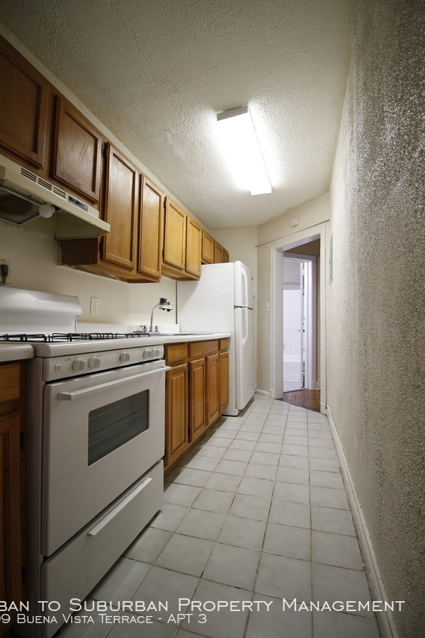 Building Photo - 3209 Buena Vista Terrace SE