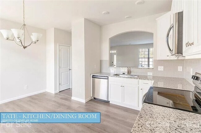 Foto del edificio - Room in Apartment on Beatty Woods Dr
