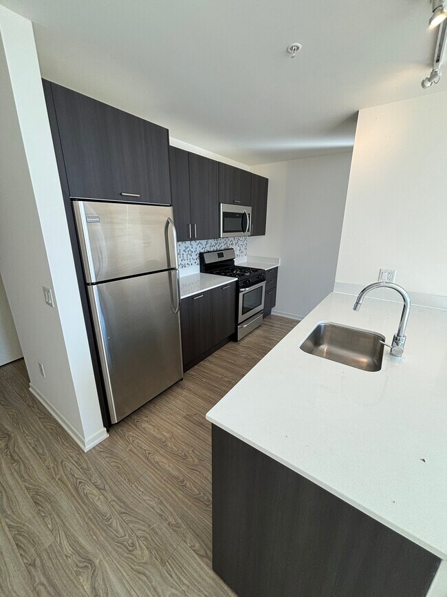 Building Photo - 1322 S Wabash Ave