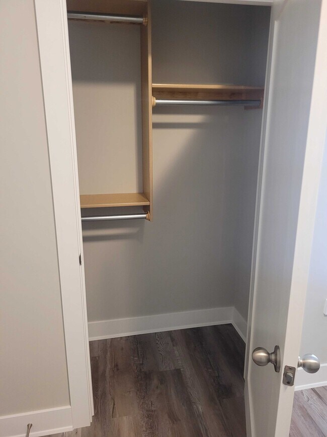 Foto del edificio - 3913 S Bluelake Ct