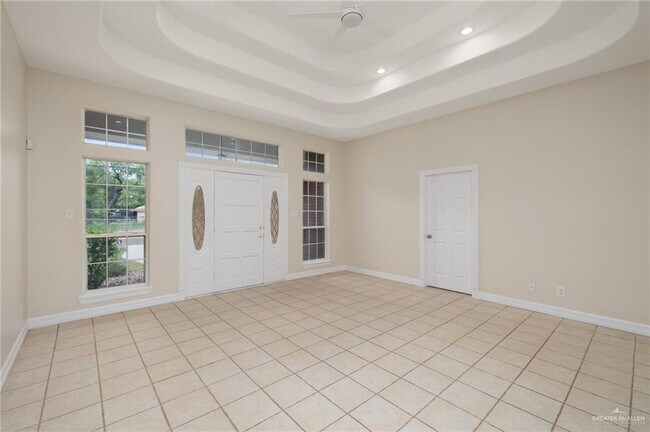 Foto del edificio - 2403 Sunset Ln