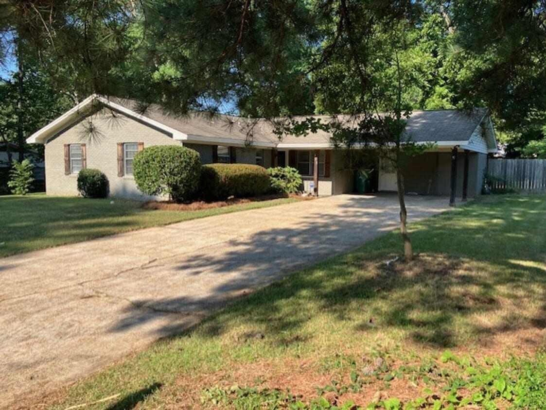 Foto principal - 403 N Joann St