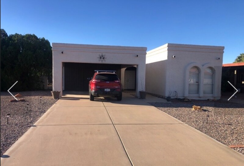 Primary Photo - 9209 E Olive Ln N