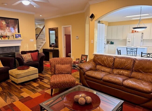 Foto del edificio - 1111 Mulberry Ln