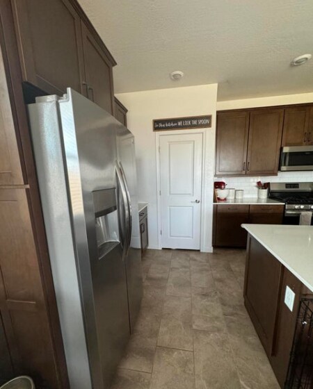 Foto del edificio - 82 N 197th Ln