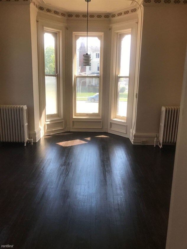 Foto principal - 701 Center Ave