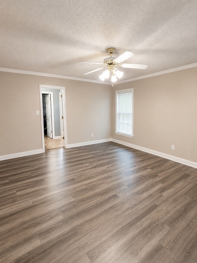 Building Photo - 4410 Lancaster Hwy