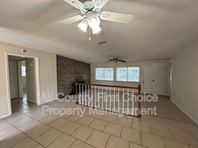 Foto del edificio - 4740 1st Ave So