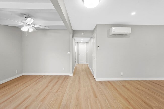 Building Photo - 836 Blair Ave