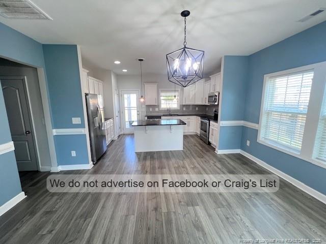 Building Photo - 1620 Stackhouse Dr