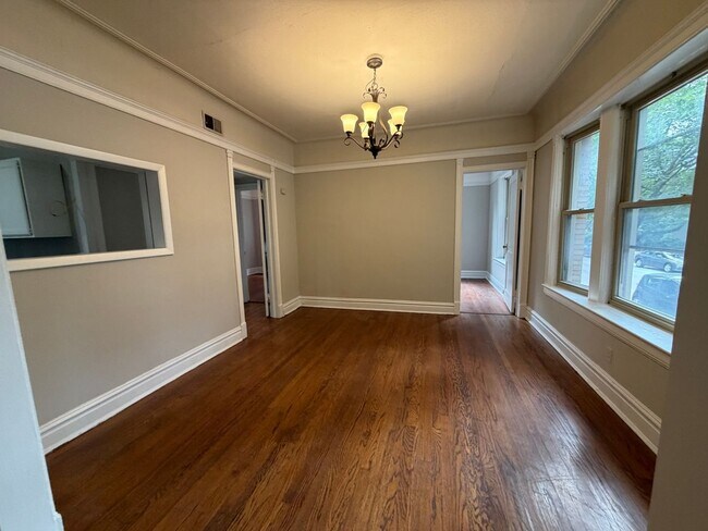 Foto del edificio - 1352 W Berwyn Ave