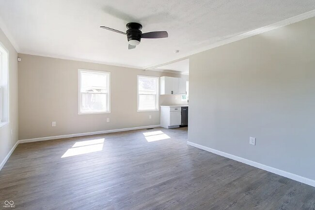 Foto del edificio - 513 W 13th St