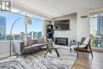 Building Photo - 25 Telegram Mews